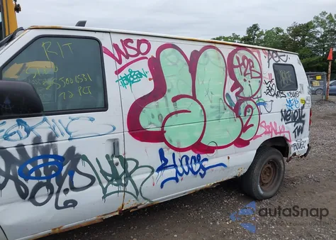 1997 Ford E-150 Standard z USA, uszkodzony, nr VIN 1FTEE1426VHA19511